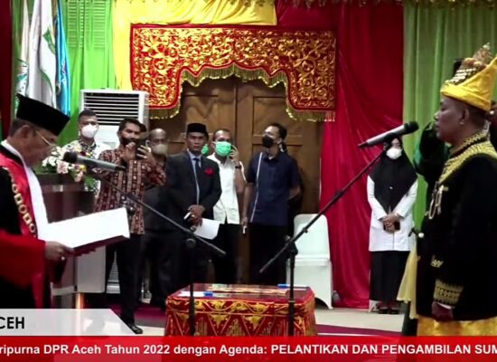 Pon Yahya Resmi Dilantik Sebagai Ketua DPR Aceh