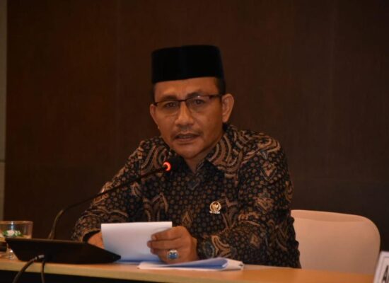 Anggota DPD RI, H. Sudirman (Haji Uma).