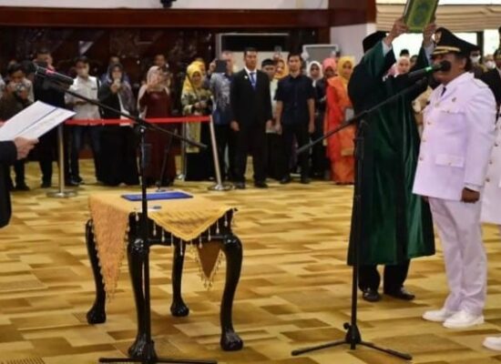 Pj Gubernur Aceh Lantik Pj Bupati Pidie dan Aceh Jaya